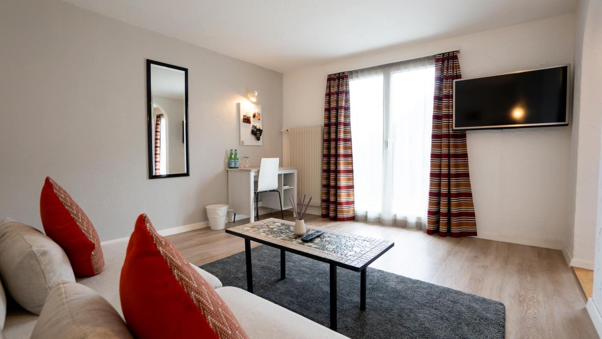 Hotel & Restaurant Roessli Stansstad Dış mekan fotoğraf